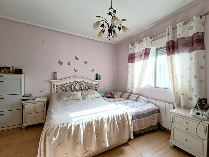 Image No.20-3 Bed Villa for sale