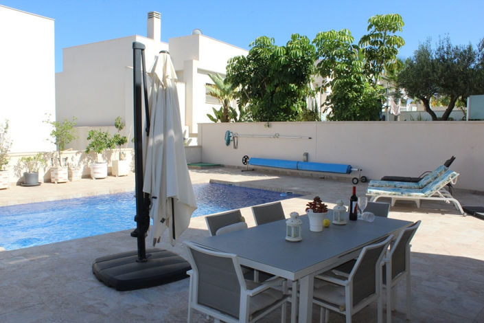 Image No.24-3 Bed Villa for sale