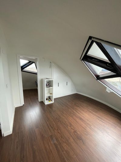 Image No.23-3 Bed Country House for sale