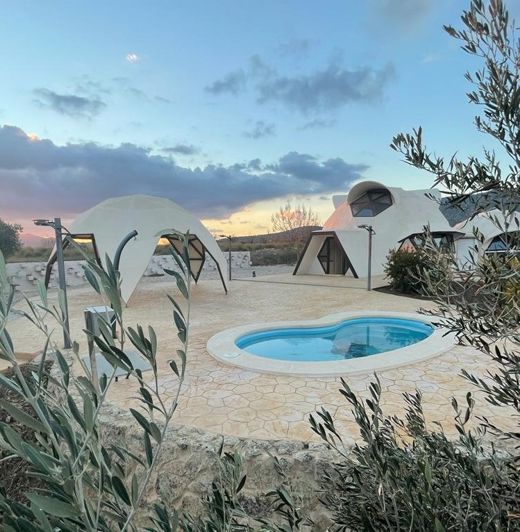 Image No.30-3 Bed Country House for sale