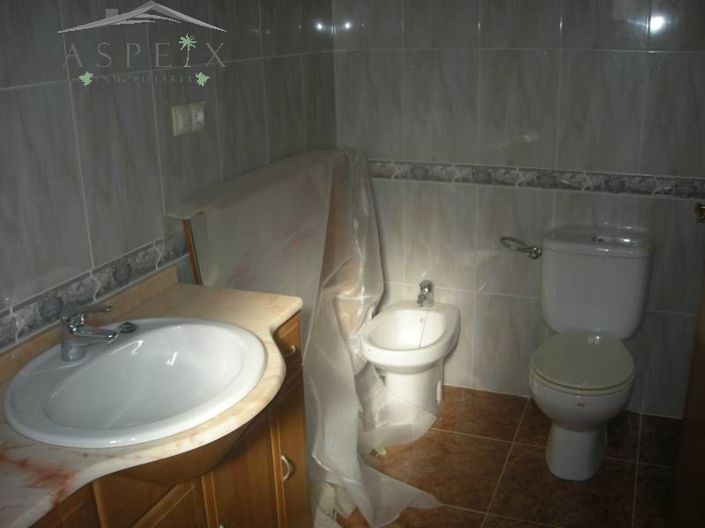 Image No.13-4 Bed Country House for sale