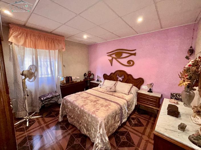 Image No.11-5 Bed Country House for sale