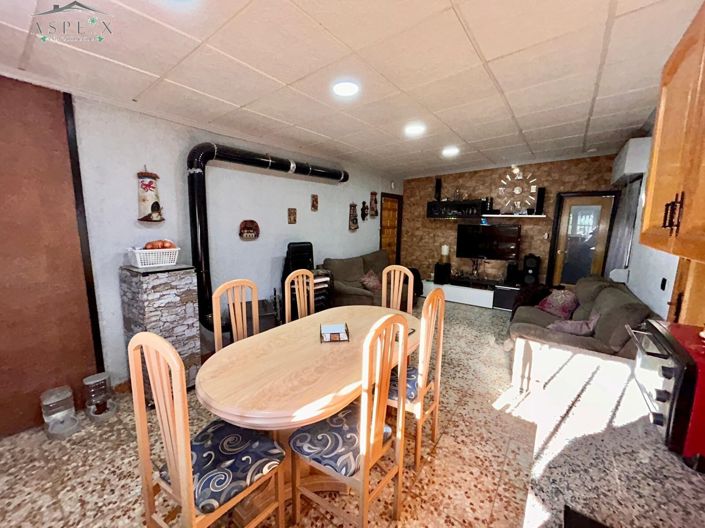 Image No.19-5 Bed Country House for sale