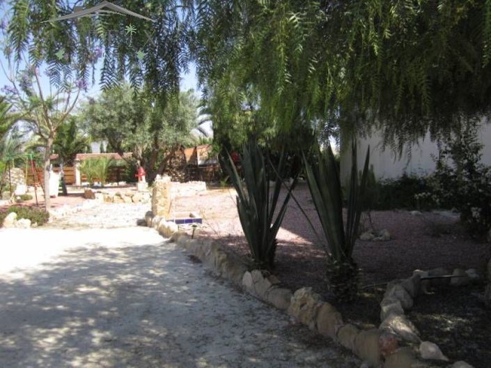 Image No.24-4 Bed Country House for sale