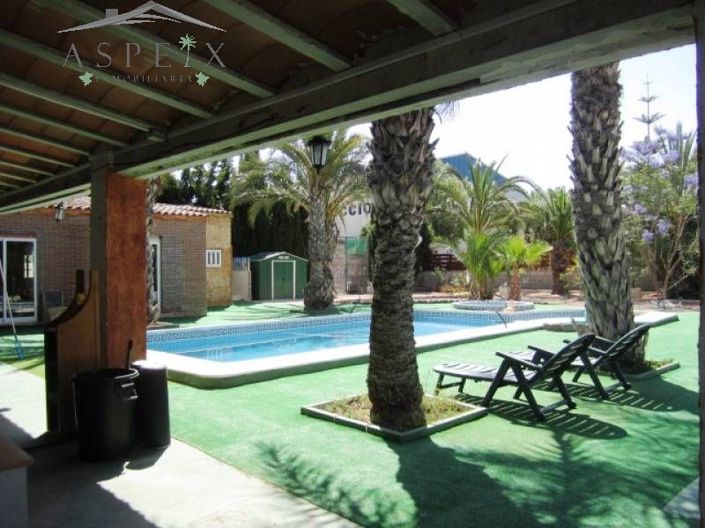 Image No.26-4 Bed Country House for sale