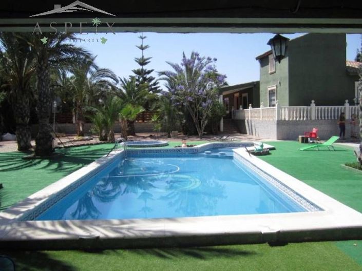 Image No.27-4 Bed Country House for sale