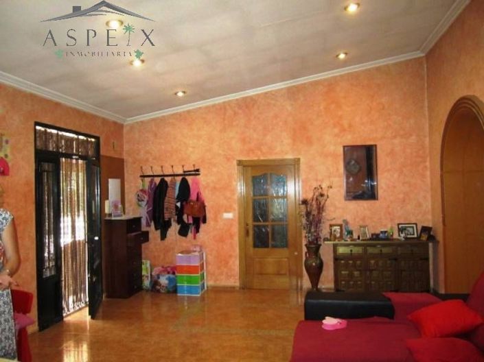 Image No.4-4 Bed Country House for sale