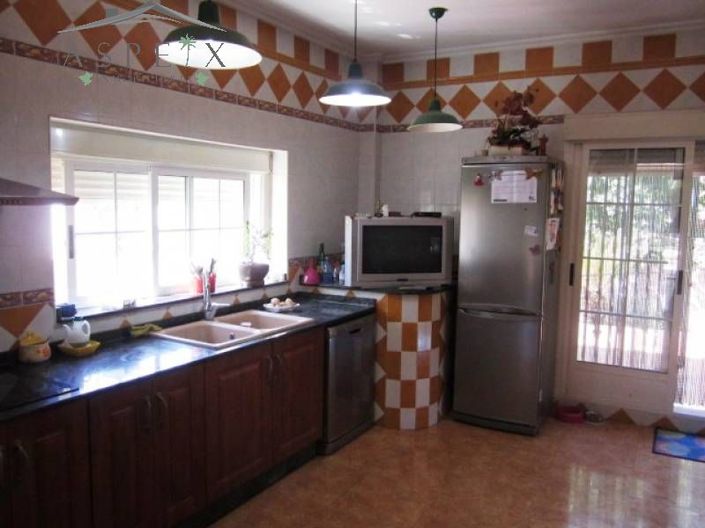 Image No.7-4 Bed Country House for sale