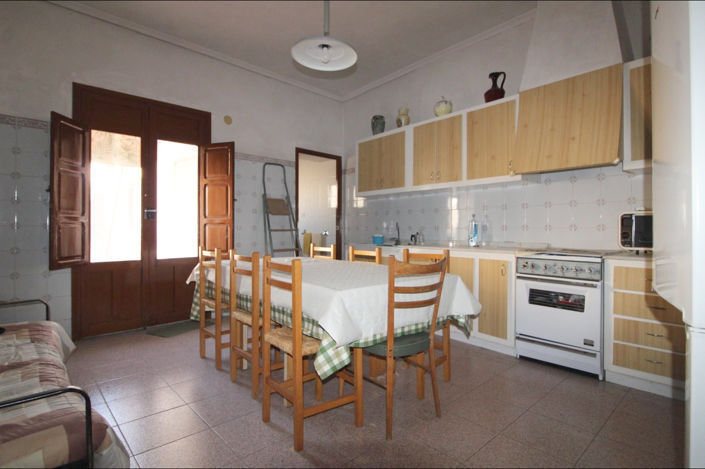 Image No.8-3 Bed Apartment for sale