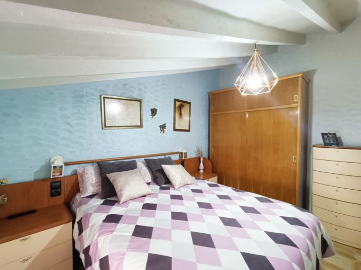 Image No.16-3 Bed Country House for sale