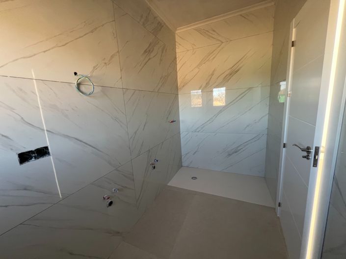 Image No.13-3 Bed Country House for sale