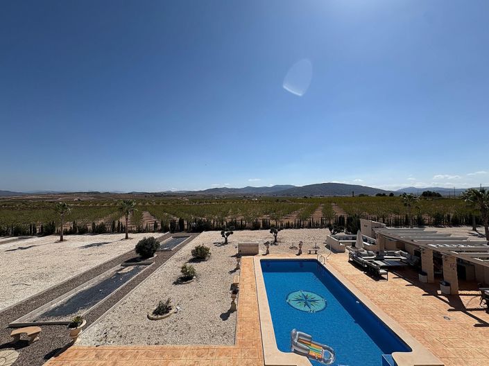 Image No.33-3 Bed Country House for sale