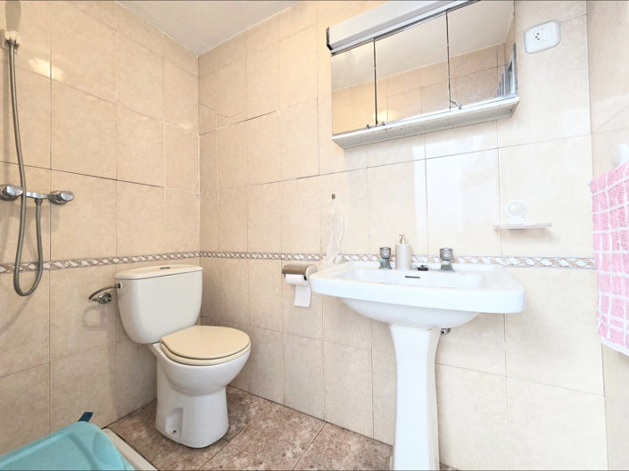 Image No.5-4 Bed Townhouse for sale