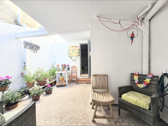 Image No.6-4 Bed Townhouse for sale