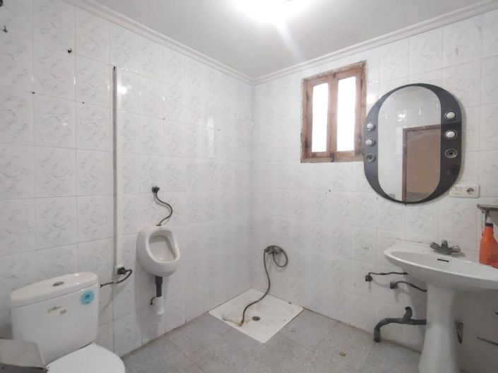 Image No.5-2 Bed Country House for sale