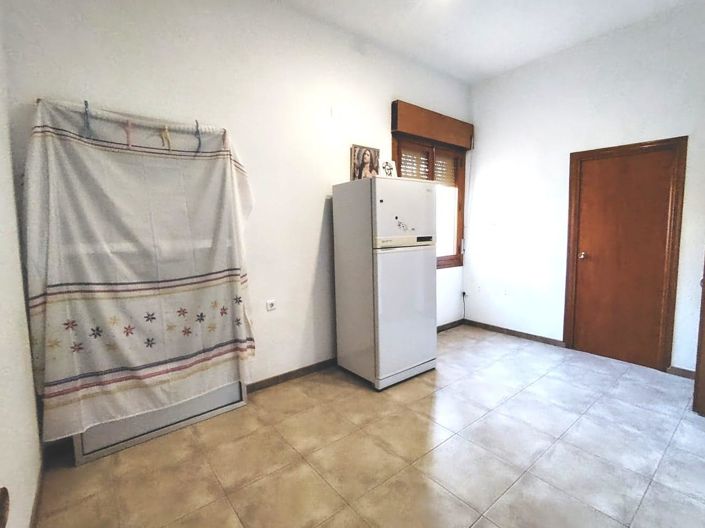 Image No.12-5 Bed Villa for sale