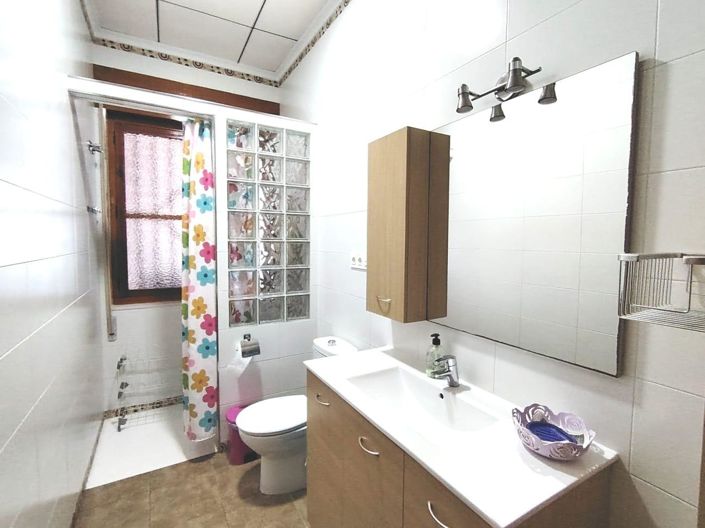 Image No.14-5 Bed Villa for sale