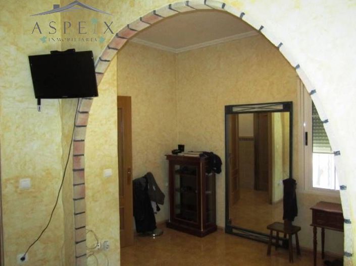 Image No.19-4 Bed Country House for sale