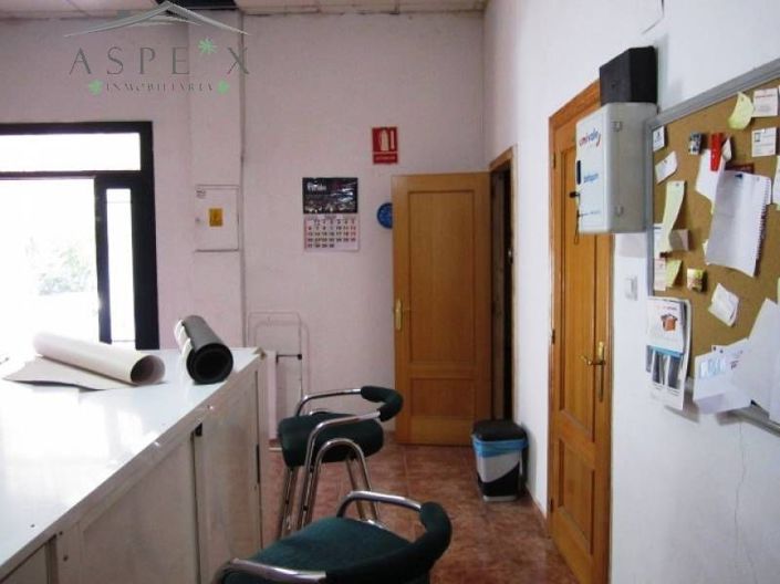 Image No.36-4 Bed Country House for sale