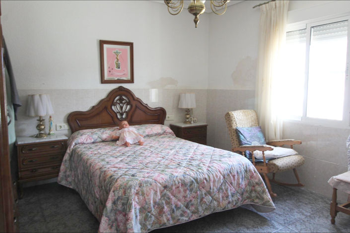 Image No.19-7 Bed Country House for sale