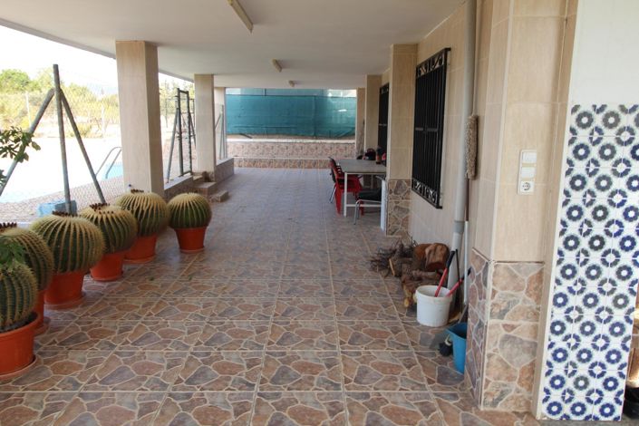 Image No.7-7 Bed Country House for sale