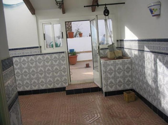 Image No.7-4 Bed Townhouse for sale