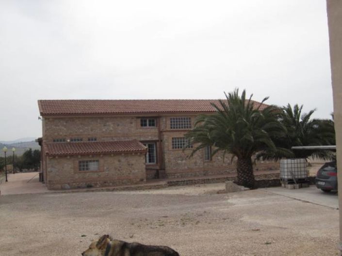 Image No.35-8 Bed Country House for sale