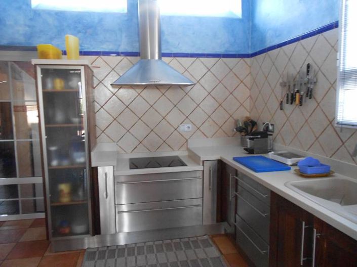 Image No.8-8 Bed Country House for sale