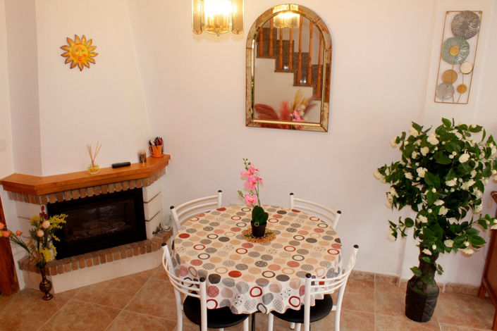 Image No.5-4 Bed Townhouse for sale