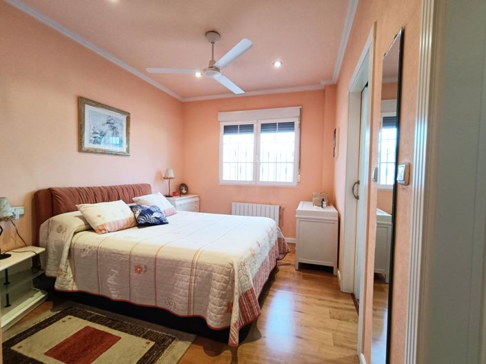 Image No.27-4 Bed Villa for sale