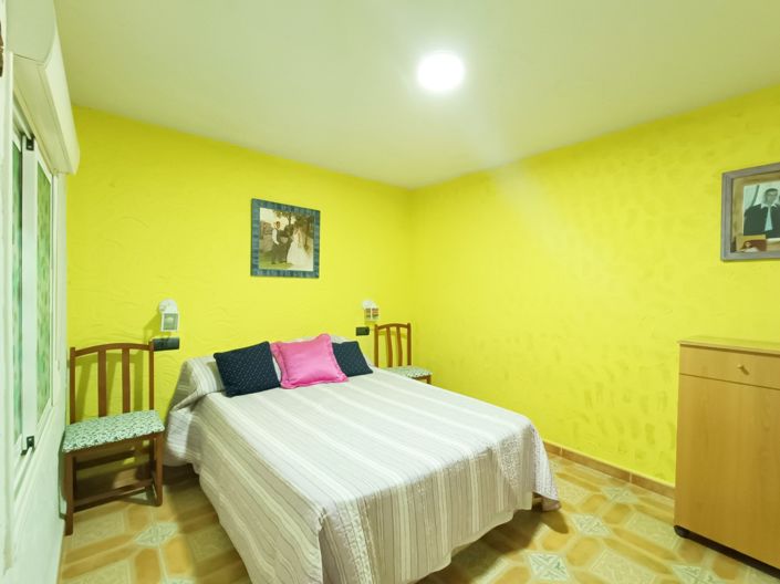 Image No.22-3 Bed Country House for sale