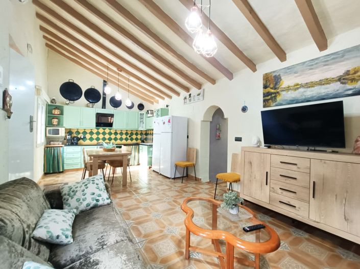 Image No.7-3 Bed Country House for sale