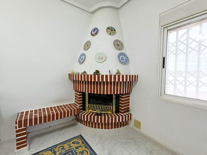 Image No.30-3 Bed Country House for sale