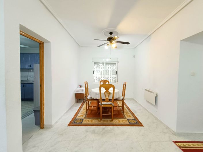 Image No.32-3 Bed Country House for sale