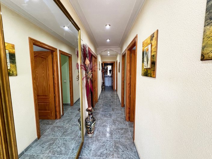 Image No.16-4 Bed Country House for sale