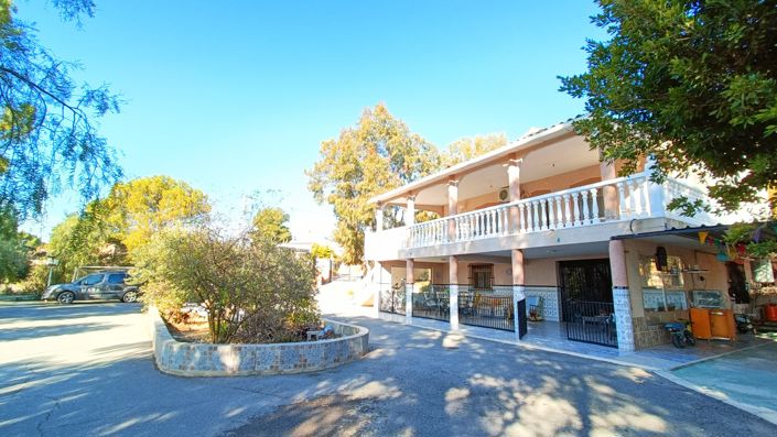 Image No.3-4 Bed Country House for sale