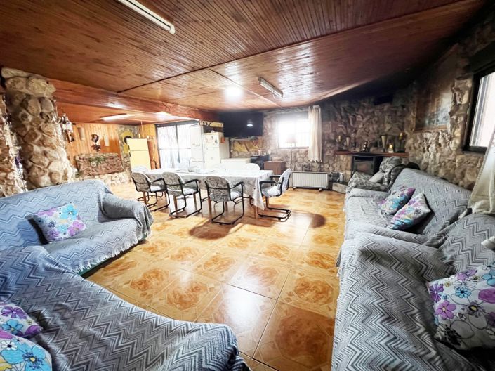 Image No.35-4 Bed Country House for sale