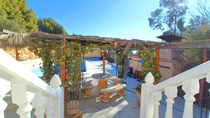 Image No.4-4 Bed Country House for sale