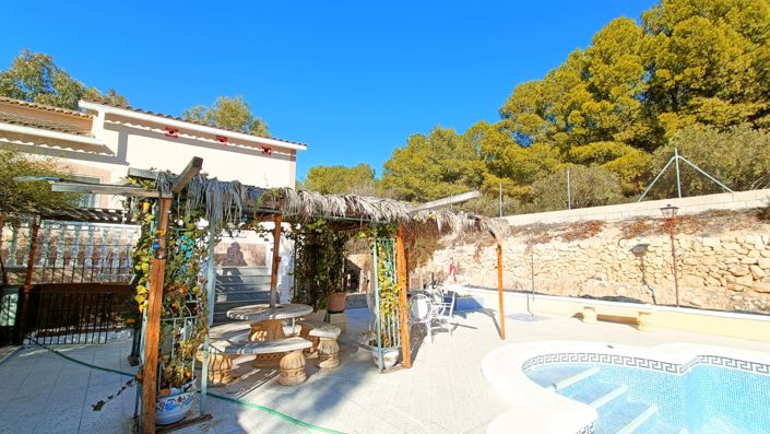 Image No.5-4 Bed Country House for sale