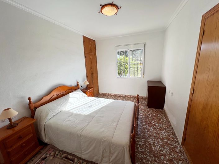 Image No.26-6 Bed Country House for sale