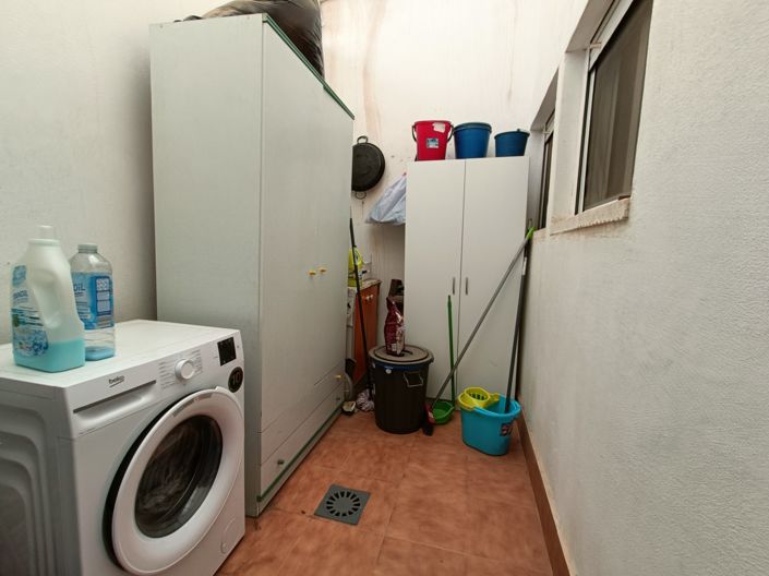 Image No.15-3 Bed Villa for sale