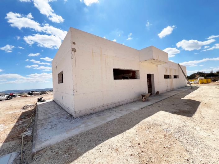 Image No.47-3 Bed Country House for sale