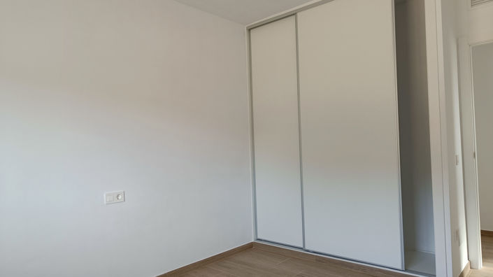 Image No.31-3 Bed Country House for sale