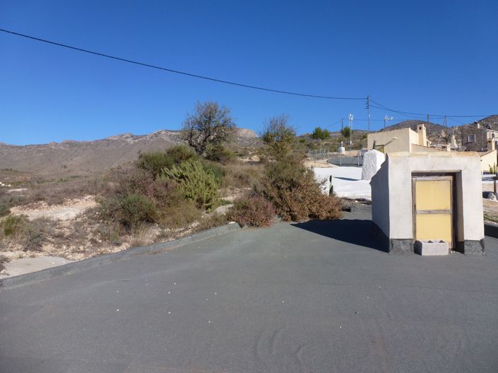 Image No.32-3 Bed House for sale