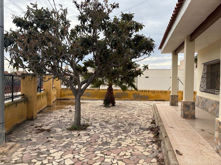 Image No.3-3 Bed Country House for sale