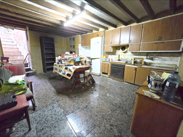 Image No.2-Maison de ville de 6 chambres à vendre à Aspe