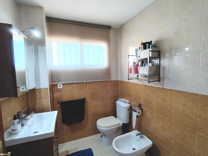 Image No.18-3 Bed Villa for sale