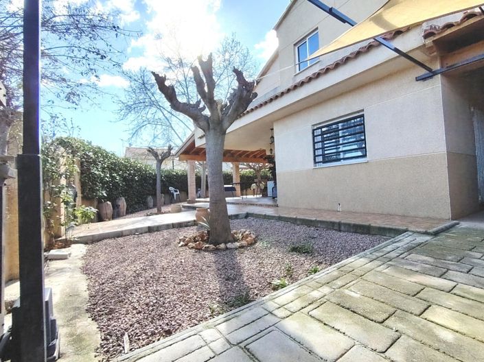 Image No.3-3 Bed Villa for sale