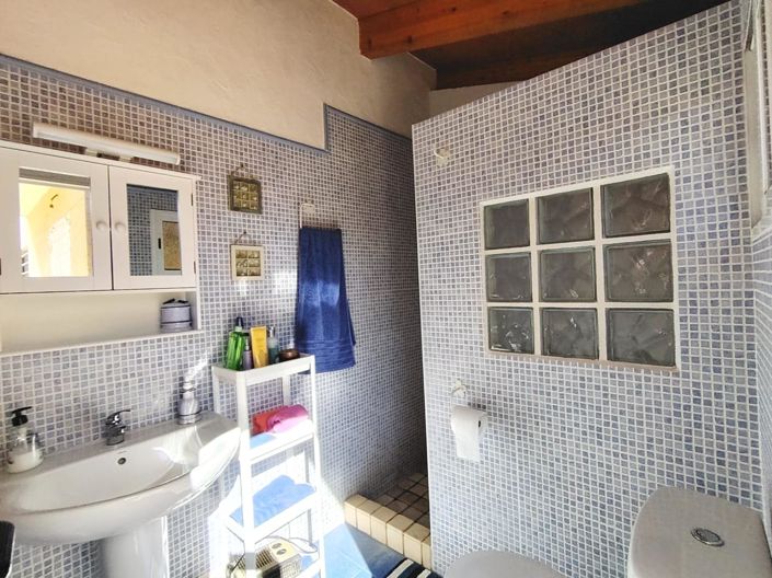 Image No.8-3 Bed Villa for sale