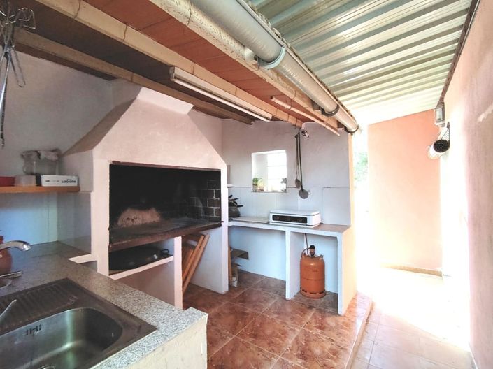 Image No.17-3 Bed Country House for sale